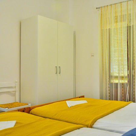 Apartments Did Ive Sibinj Krmpotski Rum bild